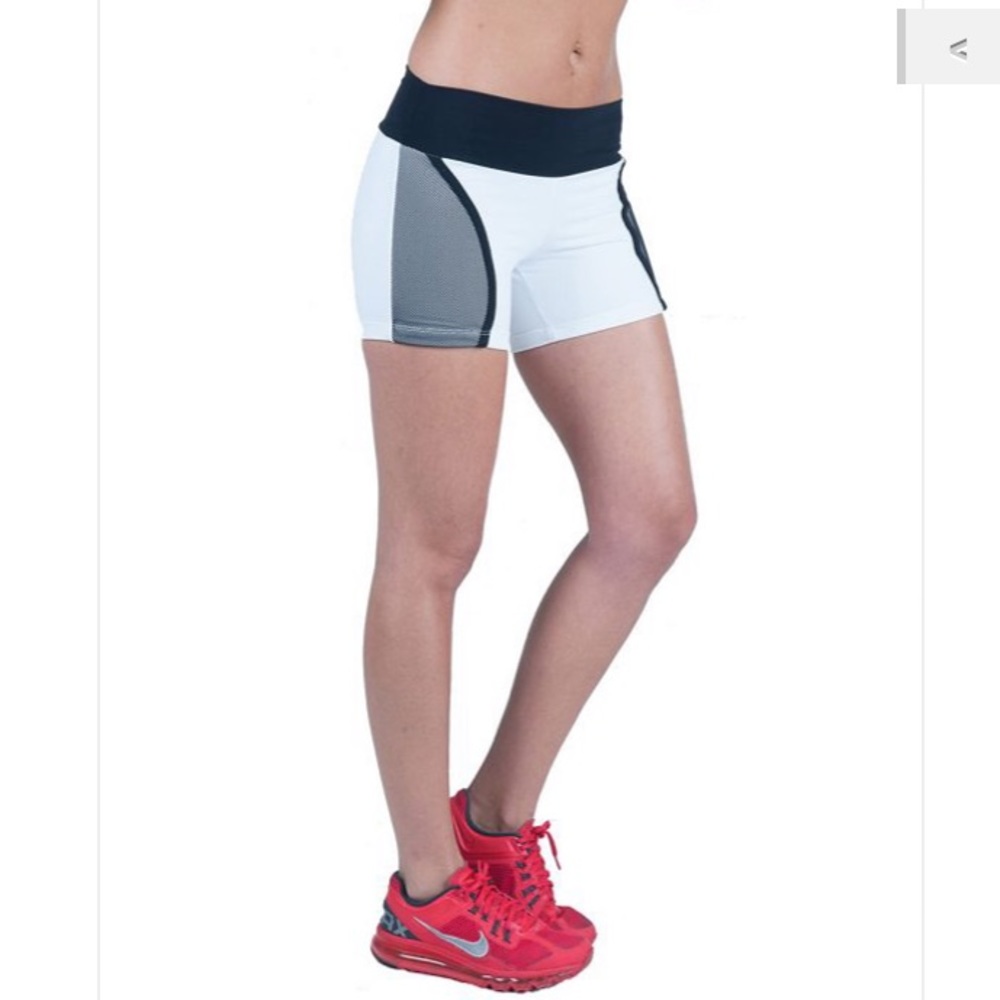 BiaBrazil shorts